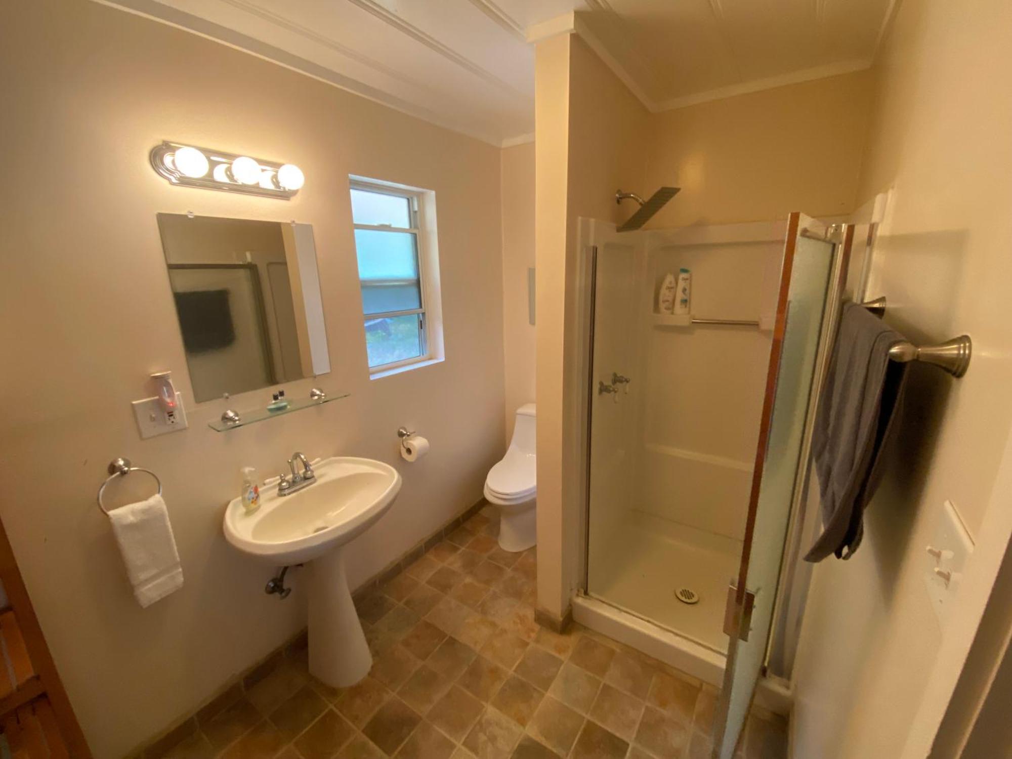 Seven Circles Lodge&Retreat Badger エクステリア 写真
